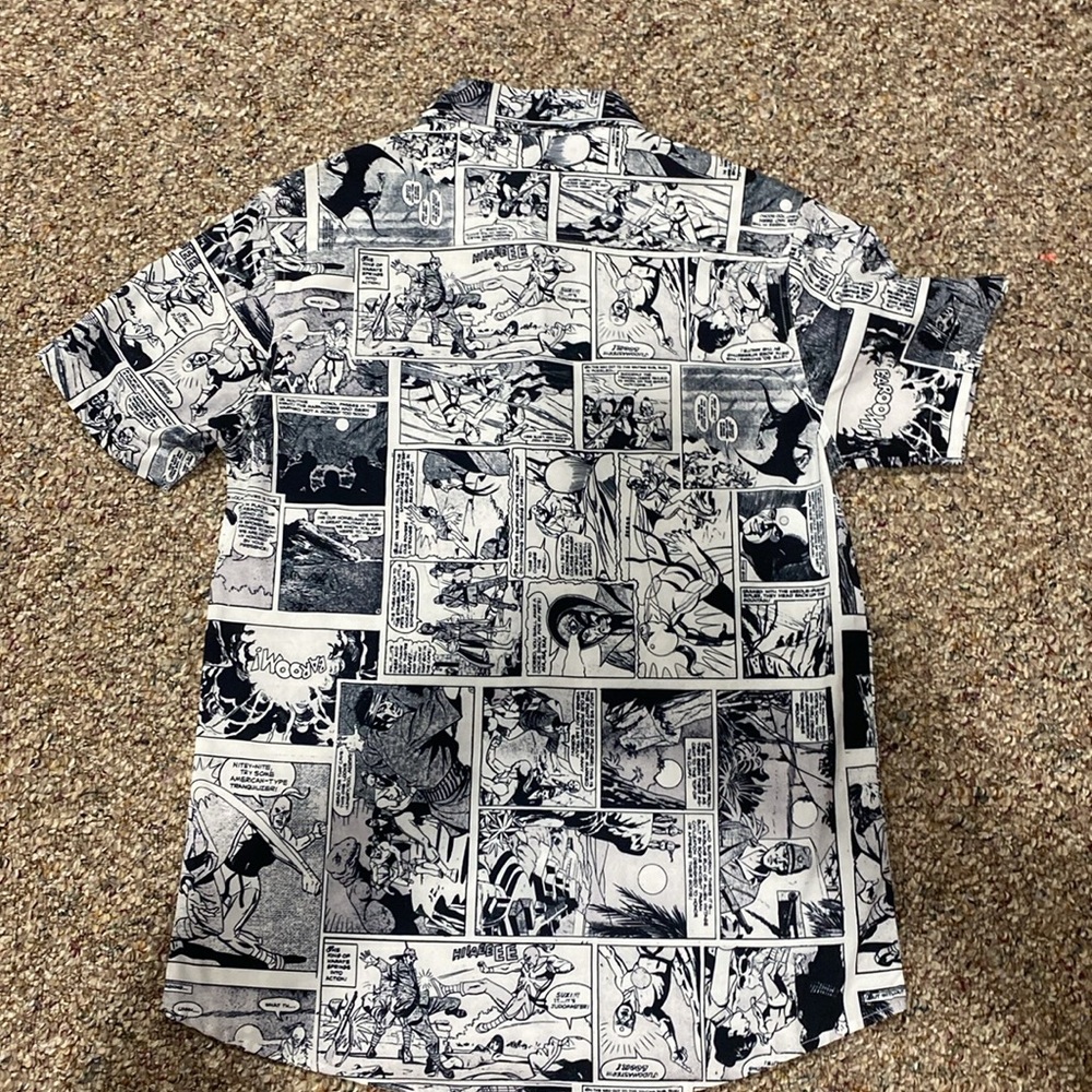 Comic Print Casual Button Down Shirt - Picture 5 of 5